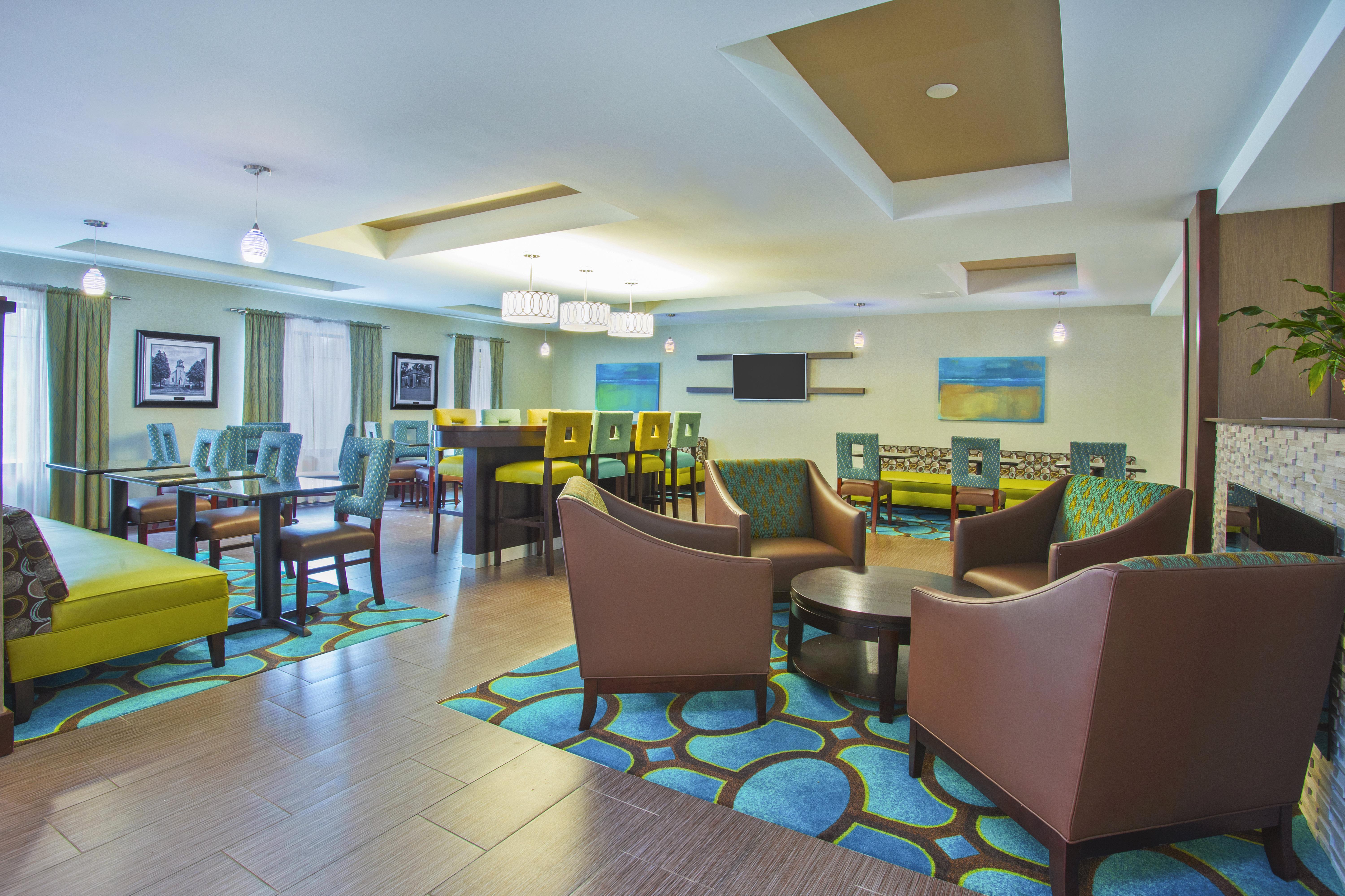 Holiday Inn Express Hastings By Ihg Ngoại thất bức ảnh